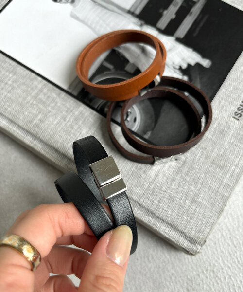DouDou（ドゥドゥ）の「マグネット留めレザーブレス（ブレスレット・レディース・ダークブラウン/キャメル/ブラック・FREE）」の12枚目の写真