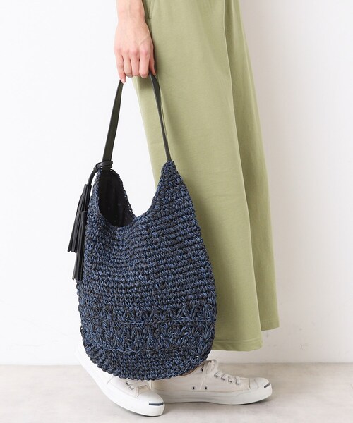 Dessin（デッサン）の「【軽量】タッセルペーパーショルダーバッグ（ショルダーバッグ・レディース・ブラウン系/ベージュ/ネイビー/チャコール・00）」の4枚目の写真