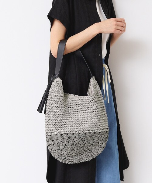 Dessin（デッサン）の「【軽量】タッセルペーパーショルダーバッグ（ショルダーバッグ・レディース・ブラウン系/ベージュ/ネイビー/チャコール・00）」の2枚目の写真