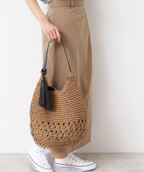 Dessin（デッサン）の「【軽量】タッセルペーパーショルダーバッグ（ショルダーバッグ・レディース・ブラウン系/ベージュ/ネイビー/チャコール・00）」の5枚目の写真