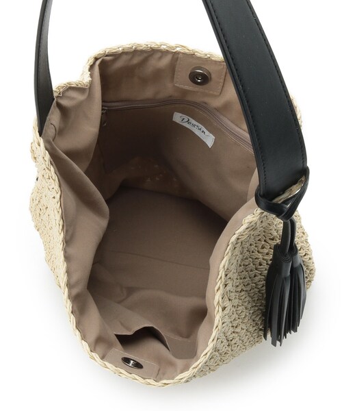 Dessin（デッサン）の「【軽量】タッセルペーパーショルダーバッグ（ショルダーバッグ・レディース・ブラウン系/ベージュ/ネイビー/チャコール・00）」の20枚目の写真
