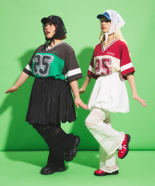 PUNYUS(プニュズ)の「バルーンミニスカート(スカート・レディース・ブラック/ホワイト・1/2/3/4)」の12枚目の写真