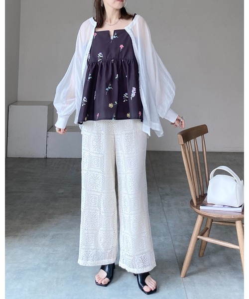 She's Closet(シーズクローゼット)の「フレア花柄フラワープリントキャミソールビスチェ(キャミソール・レディース・ネイビー/ブラック/オフホワイト/ベージュ/ブルー系その他/ベージュ系その他/ベージュ系その他2/ブラック系その他/ブルー系その他2/ブラック系その他2・FREE)」の22枚目の写真