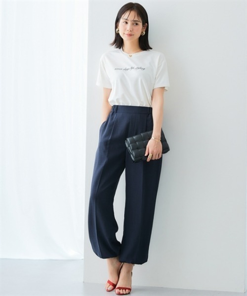 7days Life Styling(セブンデイズライフスタイリング)の「【接触冷感】シルケット加工クルーネックロゴトップス(Tシャツ/カットソー・レディース・オフホワイト/ネイビー・S/M/L/LL)」の4枚目の写真