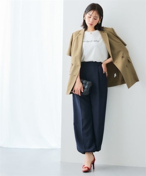 7days Life Styling(セブンデイズライフスタイリング)の「【接触冷感】シルケット加工クルーネックロゴトップス(Tシャツ/カットソー・レディース・オフホワイト/ネイビー・S/M/L/LL)」の6枚目の写真