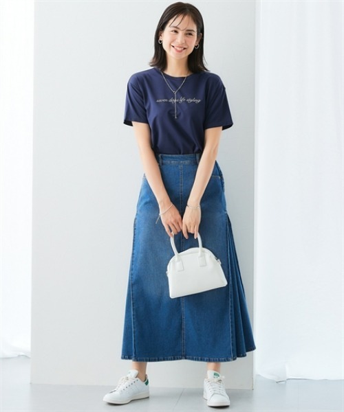 7days Life Styling(セブンデイズライフスタイリング)の「【接触冷感】シルケット加工クルーネックロゴトップス(Tシャツ/カットソー・レディース・オフホワイト/ネイビー・S/M/L/LL)」の8枚目の写真