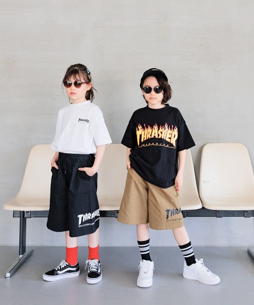 THRASHER(スラッシャー)の「【THRASHER(スラッシャー)】別注ポスターロゴT(KIDS)(Tシャツ/カットソー・キッズ・オフホワイト/ネイビー/ブラック・150cm/140cm/130cm/120cm)」の5枚目の写真