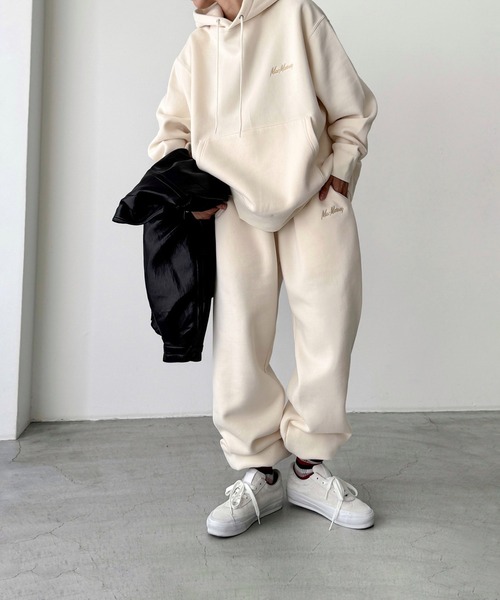 CANAL JEAN（キャナルジーン）の「Mac Murray　Mac Murray 刺繍スウェットパンツ（スウェットパンツ・レディース・クリーム/ネイビー・MEDIUM/LARGE）」の5枚目の写真