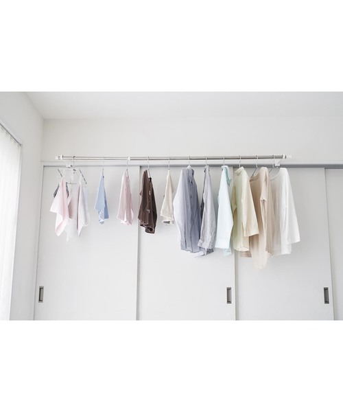 tower（タワー）の「《WEB限定》【tower/タワー】鴨居室内物干しポールホルダー　奥行ワイド（ランドリーグッズ・レディース・ホワイト/ブラック・FREE）」の14枚目の写真