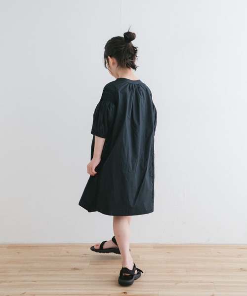 URBAN RESEARCH DOORS（アーバンリサーチドアーズ）の「ハシゴレースワンピース(KIDS)（ワンピース・キッズ・ブルー/ホワイト系その他/ブラック・120/105/135）」の9枚目の写真