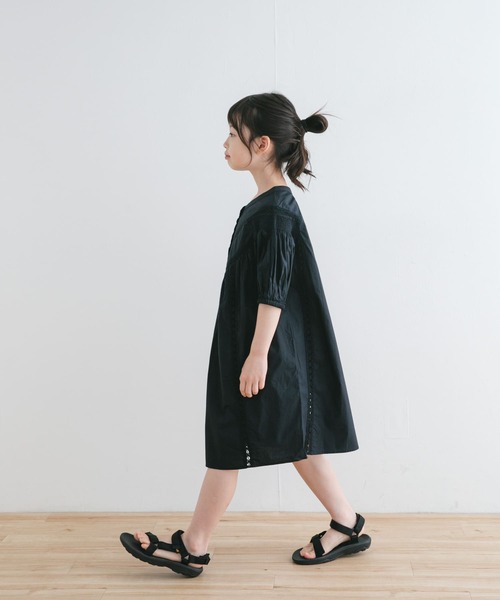 URBAN RESEARCH DOORS（アーバンリサーチドアーズ）の「ハシゴレースワンピース(KIDS)（ワンピース・キッズ・ブルー/ホワイト系その他/ブラック・120/105/135）」の11枚目の写真