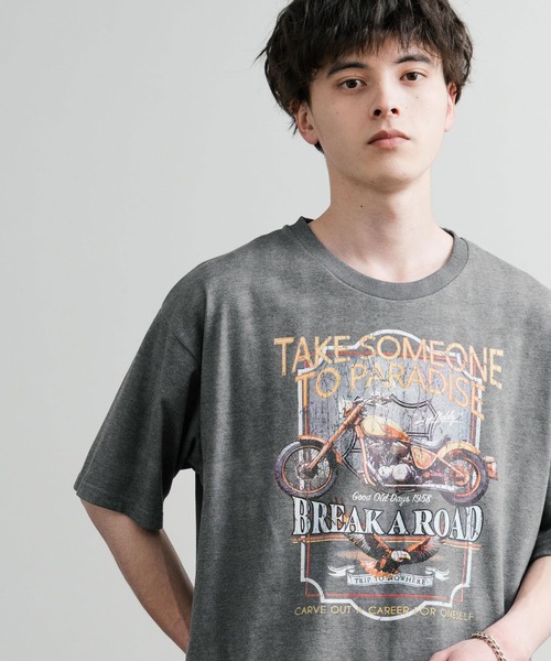 Rocky Monroe(ロッキーモンロー)の「ピグメントライクグラフィックプリント半袖クルーネックTシャツ(Tシャツ/カットソー・メンズ・F/E/A/D/C/B・M/LL/L)」の4枚目の写真
