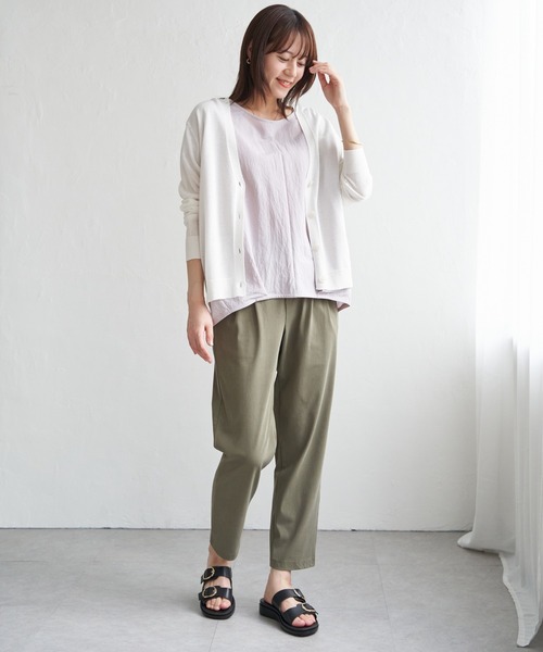 ikka（イッカ）の「【洗濯機で洗える／接触冷感】針抜きシアーニットカーディガン【UVカット】（カーディガン/ボレロ・レディース・ブラック/オフホワイト/ブルー/ライトグレー・M/L/S）」の12枚目の写真