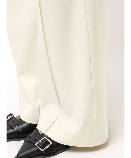 dazzlin(ダズリン)の「サイドオープンスラックス(その他パンツ・レディース・グレー/ブラウン・SMALL/MEDIUM)」の13枚目の写真