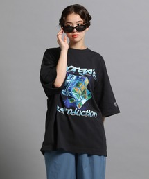 GEORGE'S（ジョージズ）の「アートグラフィックTシャツ（Tシャツ/カットソー）」