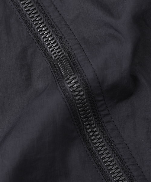 TATRAS（タトラス）の「【TATRAS/タトラス】LULIO ルーリオ フードジップブルゾン（マウンテンパーカー・メンズ・イエロー/ベージュ/ブラック・2/3）」の6枚目の写真