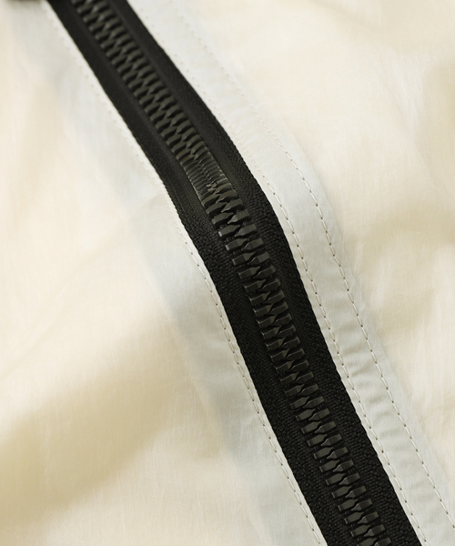 TATRAS（タトラス）の「【TATRAS/タトラス】LULIO ルーリオ フードジップブルゾン（マウンテンパーカー・メンズ・イエロー/ベージュ/ブラック・2/3）」の4枚目の写真