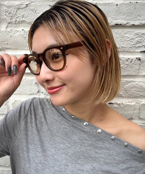 WHO'S WHO gallery(フーズフーギャラリー)の「調光 2WAYメガネ/サングラス/ユニセックス(サングラス・レディース・ブラック/ブラウン/クリア・FREE)」の1枚目の写真