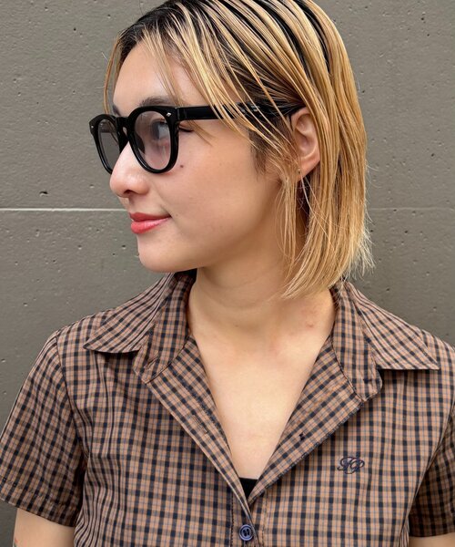 WHO'S WHO gallery(フーズフーギャラリー)の「調光 2WAYメガネ/サングラス/ユニセックス(サングラス・レディース・ブラック/ブラウン/クリア・FREE)」の5枚目の写真