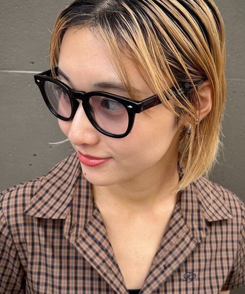 WHO'S WHO gallery(フーズフーギャラリー)の「調光 2WAYメガネ/サングラス/ユニセックス(サングラス・レディース・ブラック/ブラウン/クリア・FREE)」の6枚目の写真