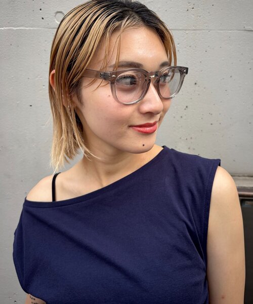 WHO'S WHO gallery(フーズフーギャラリー)の「調光 2WAYメガネ/サングラス/ユニセックス(サングラス・レディース・ブラック/ブラウン/クリア・FREE)」の8枚目の写真