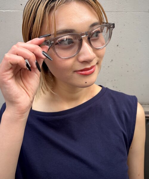 WHO'S WHO gallery(フーズフーギャラリー)の「調光 2WAYメガネ/サングラス/ユニセックス(サングラス・レディース・ブラック/ブラウン/クリア・FREE)」の9枚目の写真