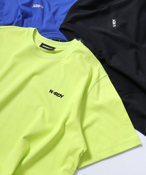 NERDY（ノルディ）の「ブレンクスモールロゴ Tシャツ（Tシャツ/カットソー・メンズ・ブラック/グリーン系1/ネイビー/グリーン/ホワイト/オレンジ/ブルー・M/S/L）」の5枚目の写真