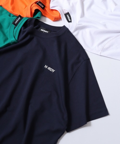 NERDY（ノルディ）の「ブレンクスモールロゴ Tシャツ（Tシャツ/カットソー・メンズ・ブラック/グリーン系1/ネイビー/グリーン/ホワイト/オレンジ/ブルー・M/S/L）」の6枚目の写真