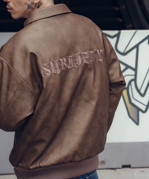 Subciety（サブサエティ）の「Faux leather varsity jkt（その他アウター・メンズ・ブラウン/ブラック・X-LARGE/LARGE/MEDIUM/SMALL）」の4枚目の写真