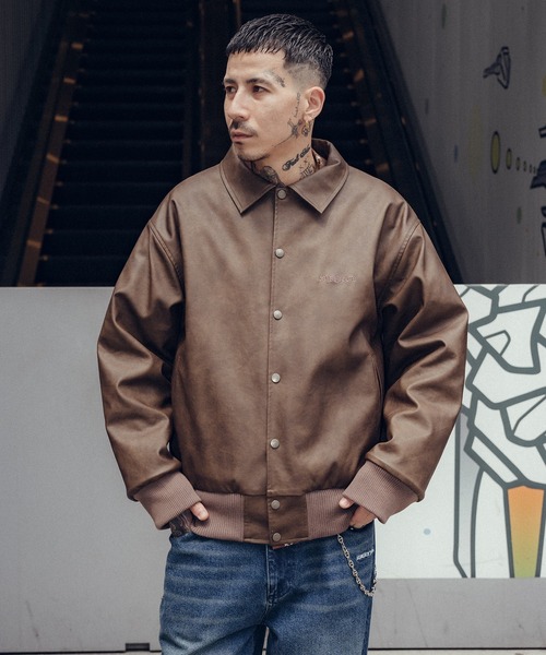 Subciety（サブサエティ）の「Faux leather varsity jkt（その他アウター・メンズ・ブラウン/ブラック・X-LARGE/LARGE/MEDIUM/SMALL）」の5枚目の写真