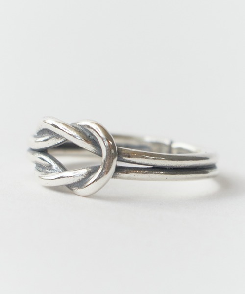 blatto（ブラット）の「blatto/ブラット 925シルバー デザイン リング（リング・メンズ・ゴールド系3/シルバー系その他5/シルバー系その他3/シルバー系1/シルバー系/ゴールド系1/シルバー系4/シルバー系2/シルバー系その他6/シルバー系その他4/シルバー系その他2/ゴールド系2/シルバー系5/シルバー系3/ブラック/ゴールド系/シルバー系9/シルバー系8/シルバー系7/シルバー系6・FREE）」の21枚目の写真