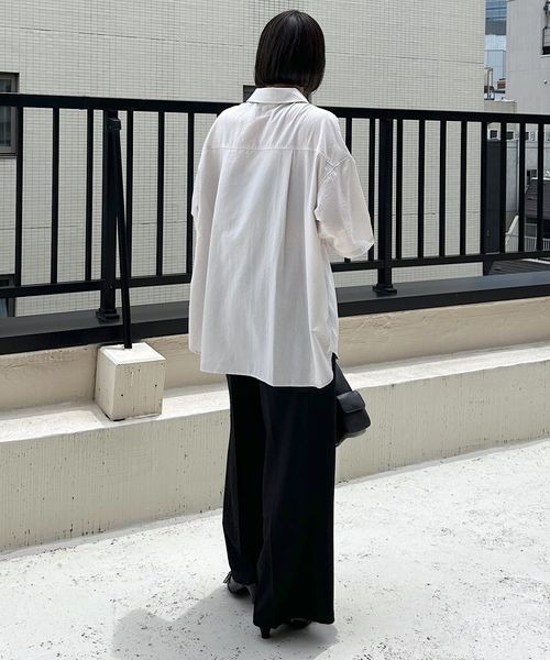 PAGEBOY（ページボーイ）の「スムースタッチルーズシャツ(半袖)（シャツ/ブラウス・レディース・ブラック/グレイッシュベージュ/レッド系その他4/オフホワイト・FREE）」の10枚目の写真