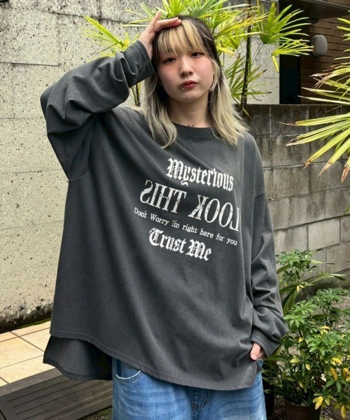 Candy Stripper（キャンディストリッパー）の「LOOK THIS PIGMENT トップス（Tシャツ/カットソー・レディース・チャコール/ナチュラル・FREE）」の10枚目の写真