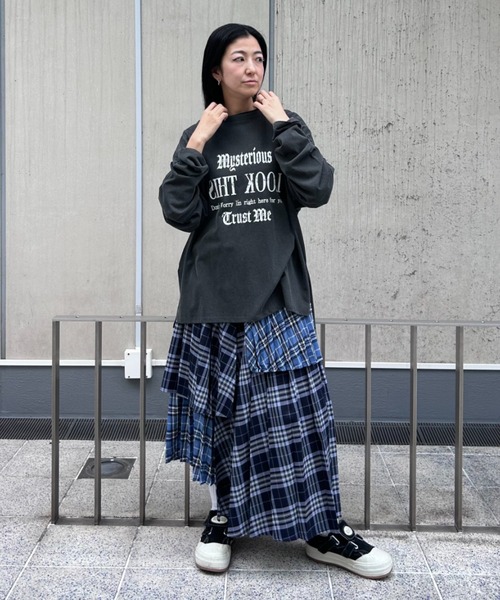 Candy Stripper（キャンディストリッパー）の「LOOK THIS PIGMENT トップス（Tシャツ/カットソー・レディース・チャコール/ナチュラル・FREE）」の20枚目の写真