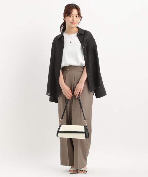 Andemiu（アンデミュウ）の「シアーストライプシャツ577728（シャツ/ブラウス・レディース・オフホワイト/ブルー/ブラック・FREE）」の19枚目の写真