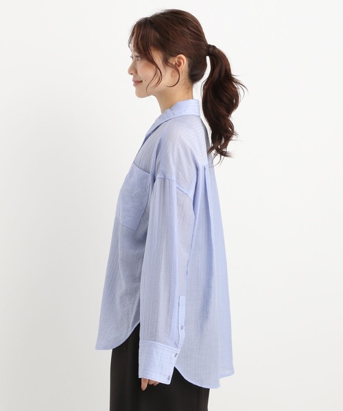 Andemiu（アンデミュウ）の「シアーストライプシャツ577728（シャツ/ブラウス・レディース・オフホワイト/ブルー/ブラック・FREE）」の14枚目の写真