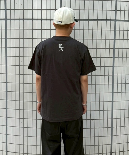EXAMPLE(エグザンプル)の「EXAMPLE OLD EX LOGO S/S TEE(Tシャツ/カットソー・メンズ・ホワイト/ホワイト系その他/ライトオリーブ/チャコール・M/L/XL/XXL)」の18枚目の写真