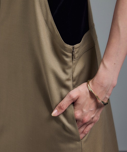 SALON adam et rope'（サロン アダム エ ロペ）の「ウールツイルジャンパースカート（ジャンパースカート・レディース・ベージュ/チャコールグレー・FREE）」の15枚目の写真