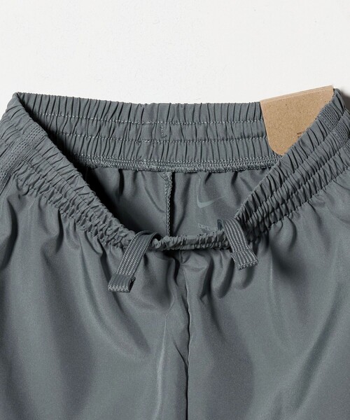 NIKE（ナイキ）の「＜NIKE＞Dri-FIT マルチ+ ショートパンツ / キッズ  130㎝-160㎝（その他パンツ・キッズ・ブラック/グレー系・140cm/160cm/150cm/130cm）」の3枚目の写真