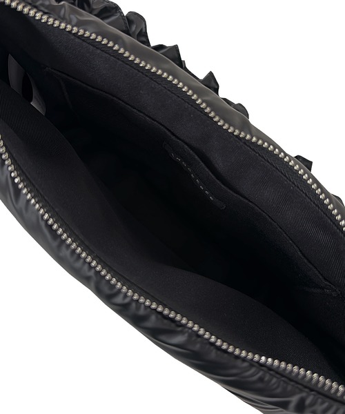 ANDGEEBEE（アンジービー）の「ギャザーパフィーショルダーバッグ（ショルダーバッグ・レディース・ブラック/アイボリー・FREE）」の11枚目の写真