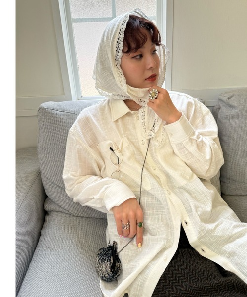 DOUBLE NAME（ダブルネーム）の「レーススカーフ ドッキングシアーシャツ（シャツ/ブラウス・レディース・ブラック/オフホワイト・FREE）」の5枚目の写真