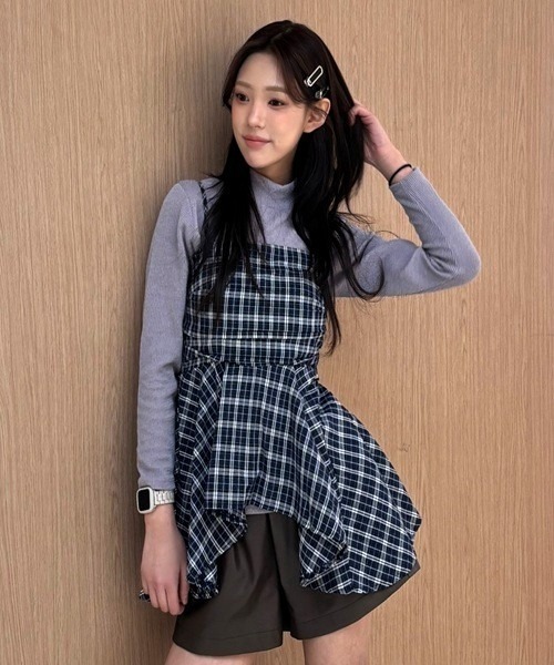 Vini(ヴィニ)の「【Vini】チェック フレア キャミソールビスチェ/チュニック(チュニック・レディース・ネイビー/ライトブルー・L/S)」の1枚目の写真