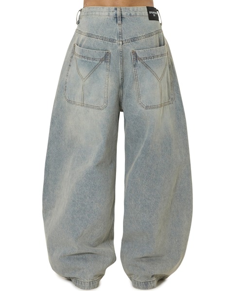 OY（オーワイ）の「『OY/オーワイ』WIDE VOLUME PANTS/ワイドボリュームパンツ（デニムパンツ・レディース・ライトブルー/ブルー・L/M/S）」の11枚目の写真