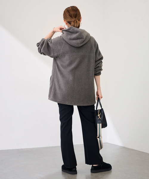 FRAMeWORK（フレームワーク）の「PROTAGONISTA/プロタゴニスタ 別注エコフリースフーディー（ブルゾン・レディース・ベージュ/チャコールグレー・FREE）」の6枚目の写真