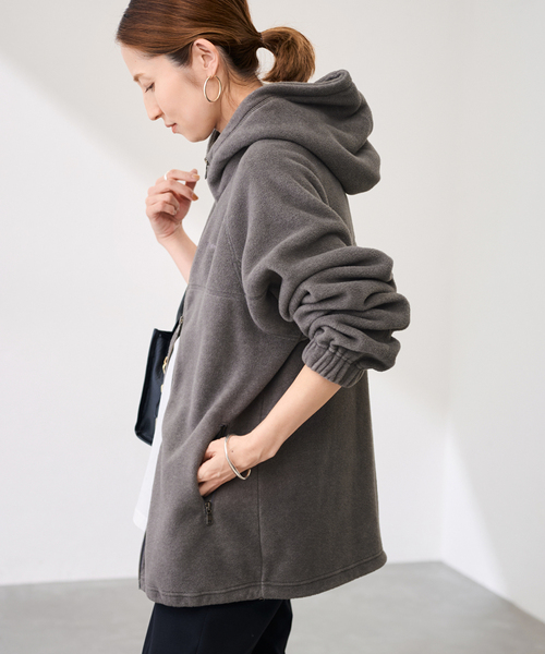 FRAMeWORK（フレームワーク）の「PROTAGONISTA/プロタゴニスタ 別注エコフリースフーディー（ブルゾン・レディース・ベージュ/チャコールグレー・FREE）」の8枚目の写真