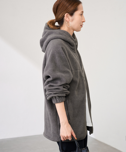 FRAMeWORK（フレームワーク）の「PROTAGONISTA/プロタゴニスタ 別注エコフリースフーディー（ブルゾン・レディース・ベージュ/チャコールグレー・FREE）」の9枚目の写真