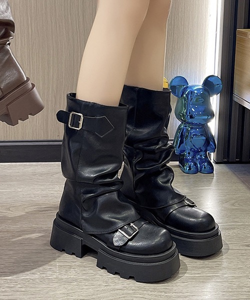 Lace Ladies(レースレディース)の「ベルト カバー エンジニア 厚底 ミドル ブーツ(ブーツ・レディース・ブラック/ブラウン・22.5cm/23cm/23.5cm/24cm/24.5cm/25cm)」の17枚目の写真