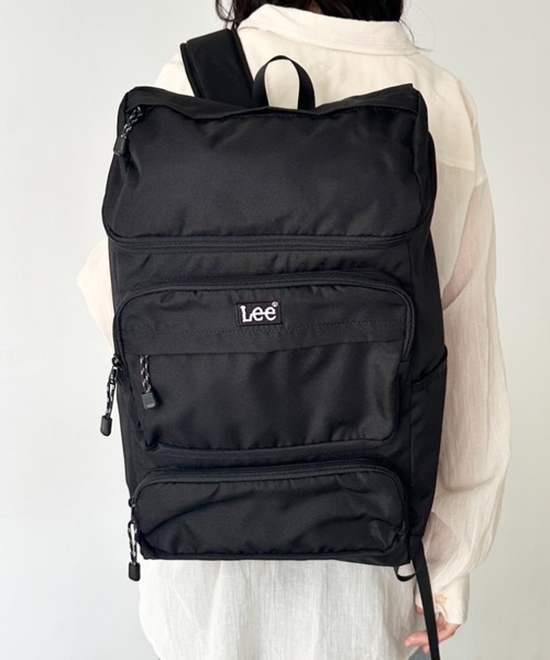 Lee(リー)の「Lee/リー 撥水 BIG 2ポケット リュック/デイパック/ロゴ刺繍/天面ポケット/容量 約20リットル(バックパック/リュック・レディース・ブラック・FREE)」の2枚目の写真