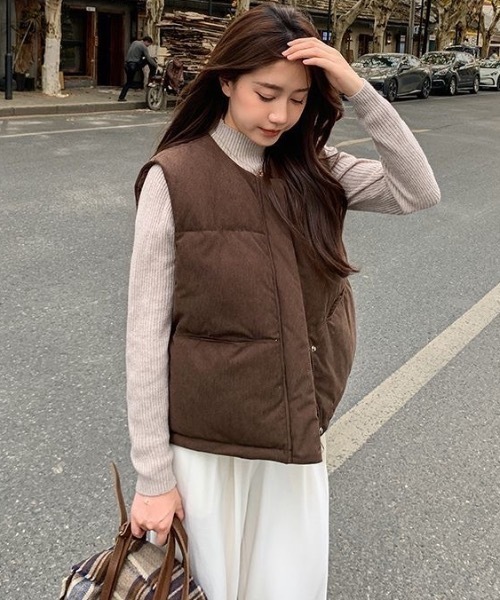セール】コーデュロイノーカラー中綿ベスト（ダウンベスト）｜SHEPP