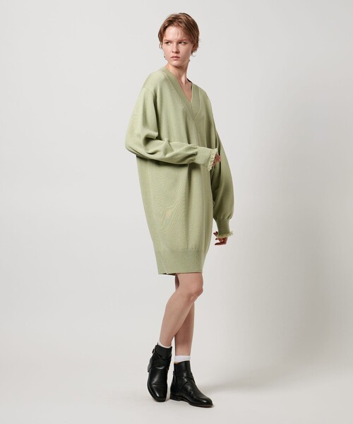 LOEFF（ロエフ）の「＜LOEFF＞9ゲージ フリンジ ビッグ ニット プルオーバー（ニット/セーター・レディース・ライム/ベージュ/ネイビー・FREE）」の15枚目の写真